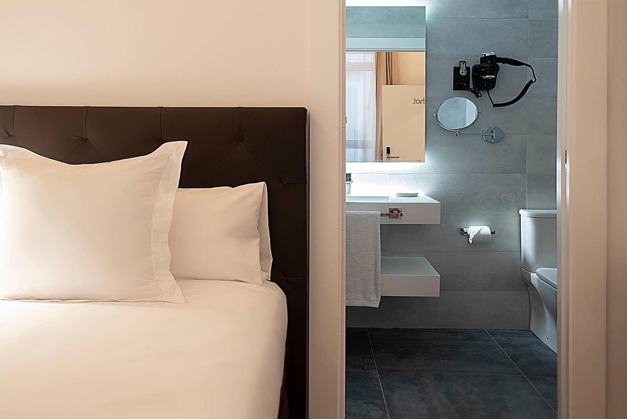 Woohoo Rooms Boutique Luna Madrid Exterior foto